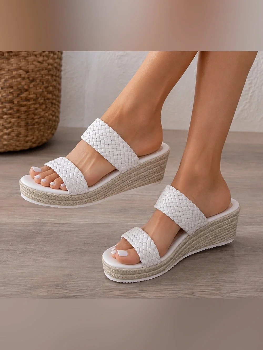 NWOT White Braided Espadrille Wedge Slide Sandals US 10